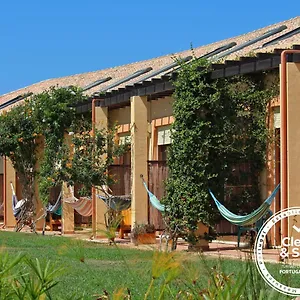 Casa Do Vale Da Lama Ecohotel & Retreat Centre In A Farm Odiaxere